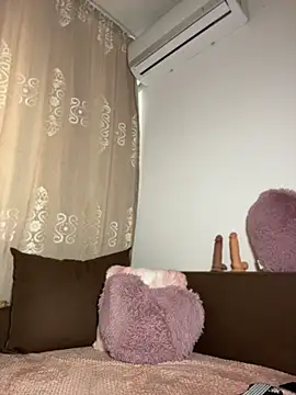 Sabrinedivinee webcam