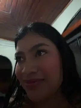 LunaaRosse webcam