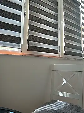 Hot-Milf4U webcam