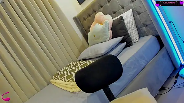 saucysensual_tanyahx (T young) - HIT MY GOAL AND WATCH MOMMA CUM HARD