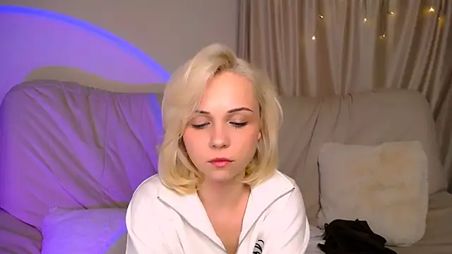 ElenaMonroe webcam