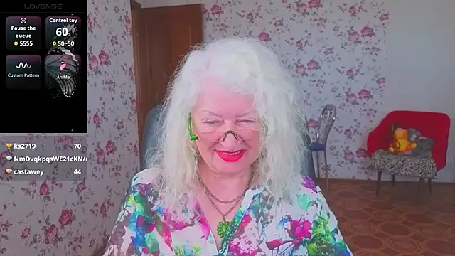 Maya_Mayflower webcam