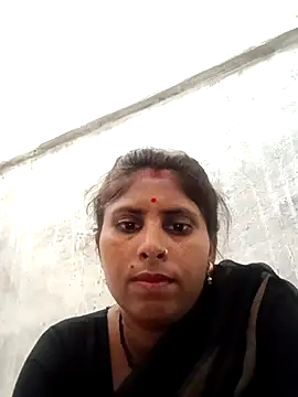 Maya_mohni webcam