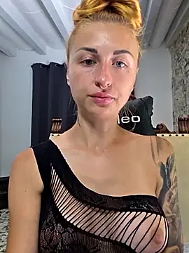 kylie_blck webcam