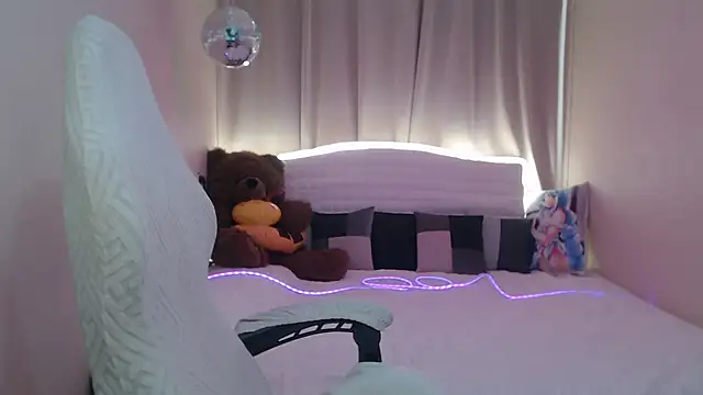 DeboraHorny webcam