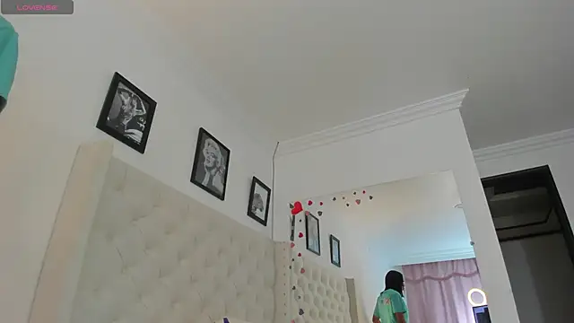 Mia_hornny_ webcam