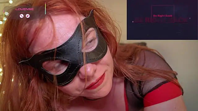GingerAleMILF webcam
