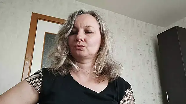 EdithManning webcam