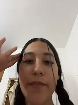 Nhefertary live cam
