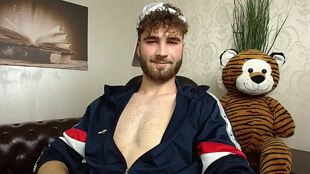 KyloEast live cam