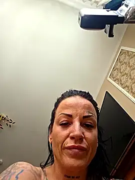 EmilyDiazofficial