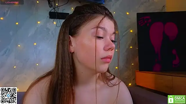 miss_bubbles_ webcam