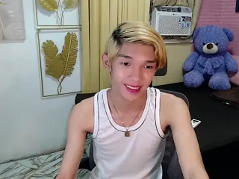 urasian_john18 webcam