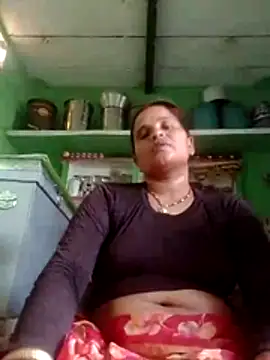 Shivani09900 webcam