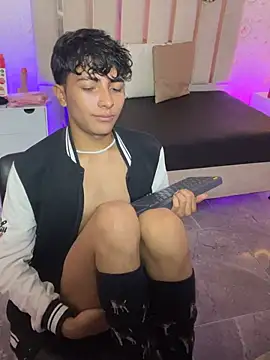 skinny guy osamu_tay xxx chat