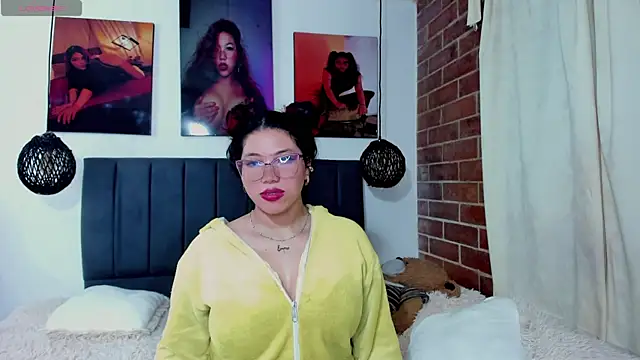 kyliejenner_hot webcam