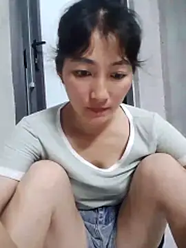 Asami_6868 webcam