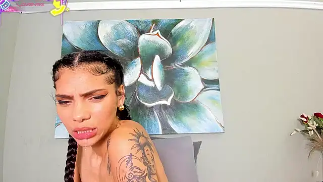 TattoedLexi_ webcam