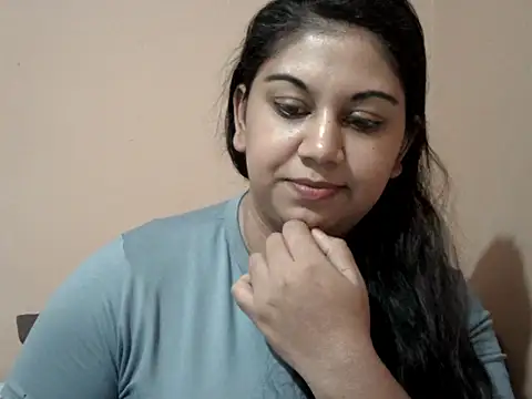 bellachow10 webcam
