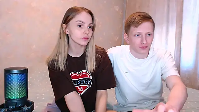 juliaanddima webcam