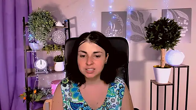 MartaEdams webcam