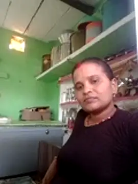 Shivani09900 webcam