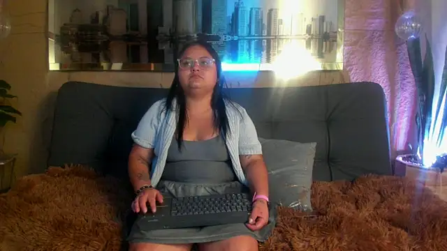 Luna__Cortez webcam