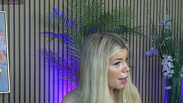 MiriamBllue webcam