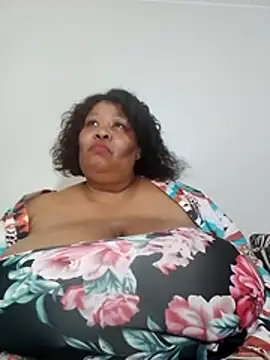 nancy111 webcam