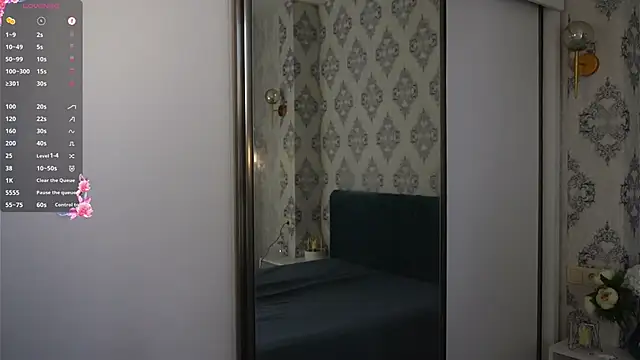 LilyannRosse webcam