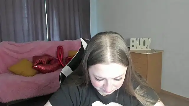 GirlPlayer webcam