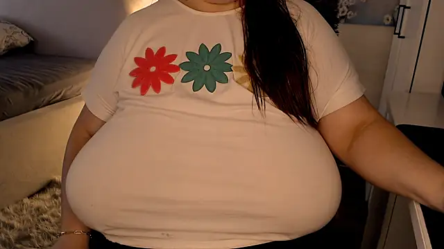SilkQueenn webcam