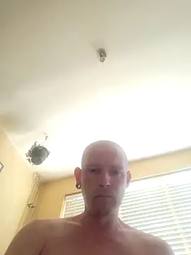piercingpik webcam