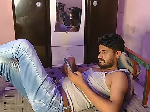 HotXKrish webcam