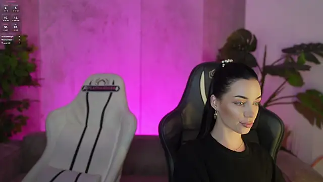 Luna_secretgirl webcam