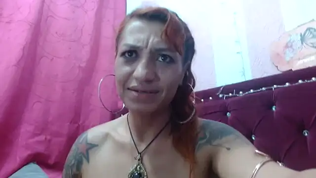 veronicaqueenxxx webcam