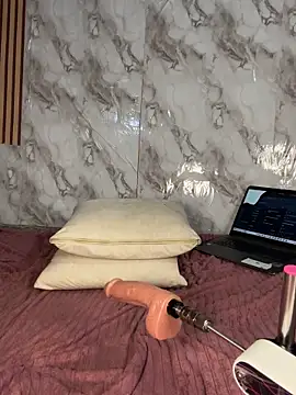Jessyivonne webcam