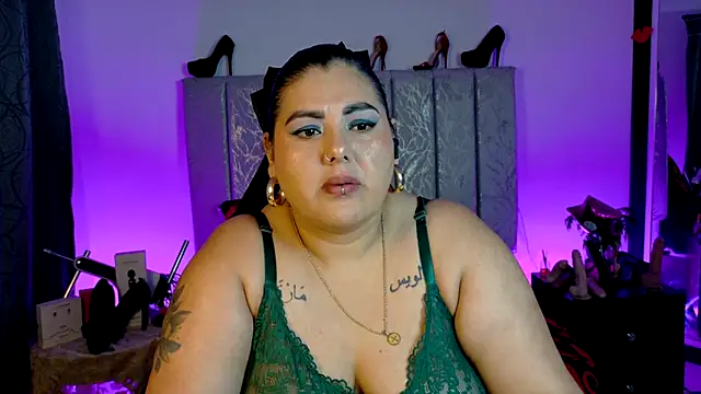 AndreaKinky webcam