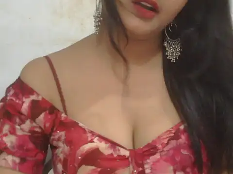 POOJA_199 webcam