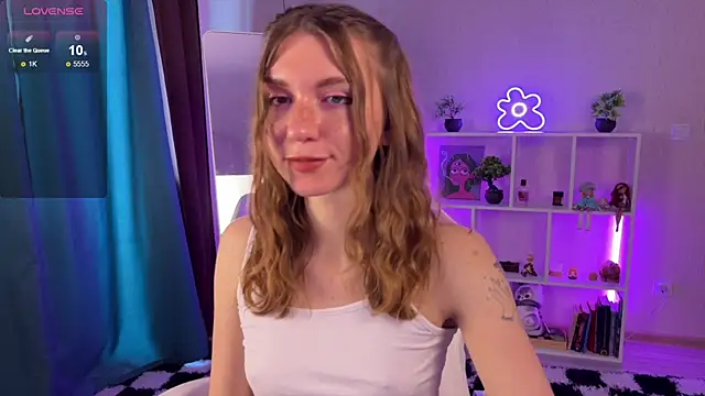 KellySunn webcam