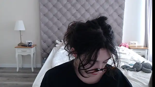 cute_lilia webcam