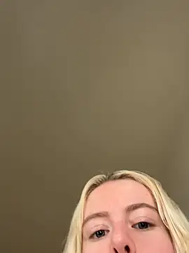blondebunny999_999 webcam