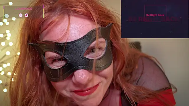 GingerAleMILF webcam