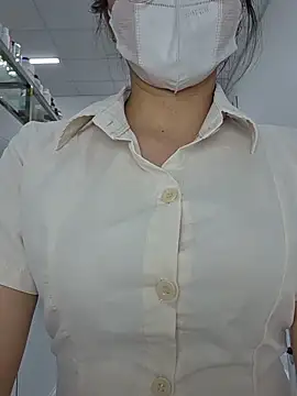 HinaLovely webcam