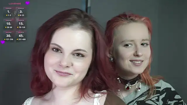 TeenaYerke webcam