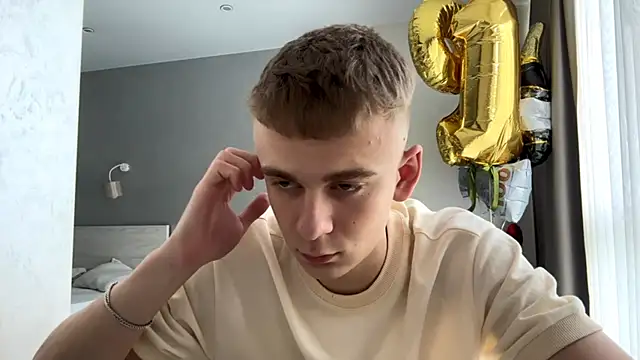 SoloFury webcam