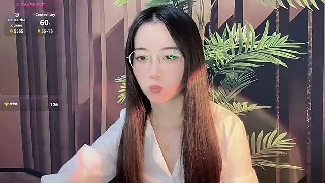77-Vicky webcam