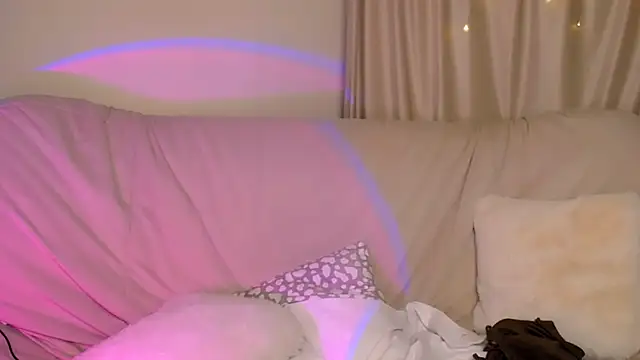 ElenaMonroe webcam
