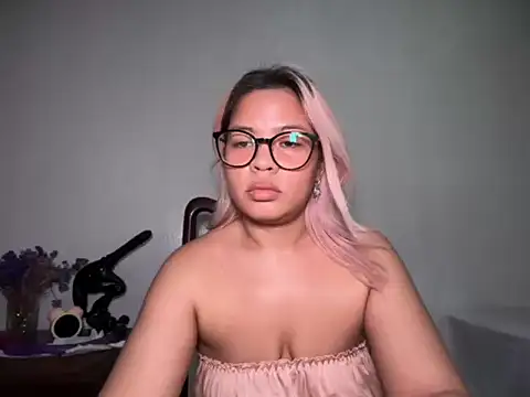 Tina_Slick webcam
