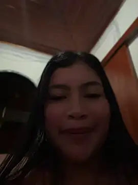 LunaaRosse live sex cam